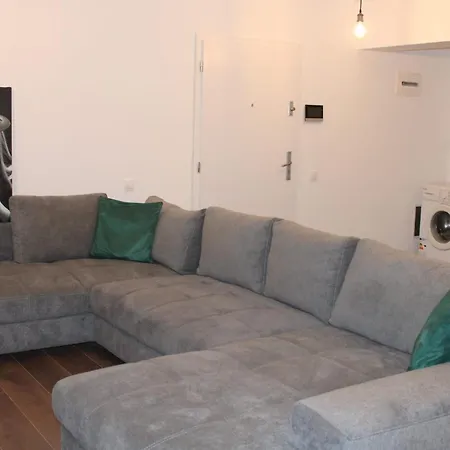 Clasificat - Flat 1 - Vouchere, Factura, Petfriendly, Petfriendly, Adminro Srl * Brasov